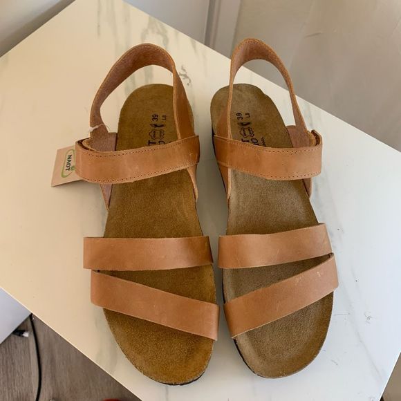 NAOT Kayla genuine leather beige gladiator sandals flats wedges sz 39 8 womens - Picture 2 of 6